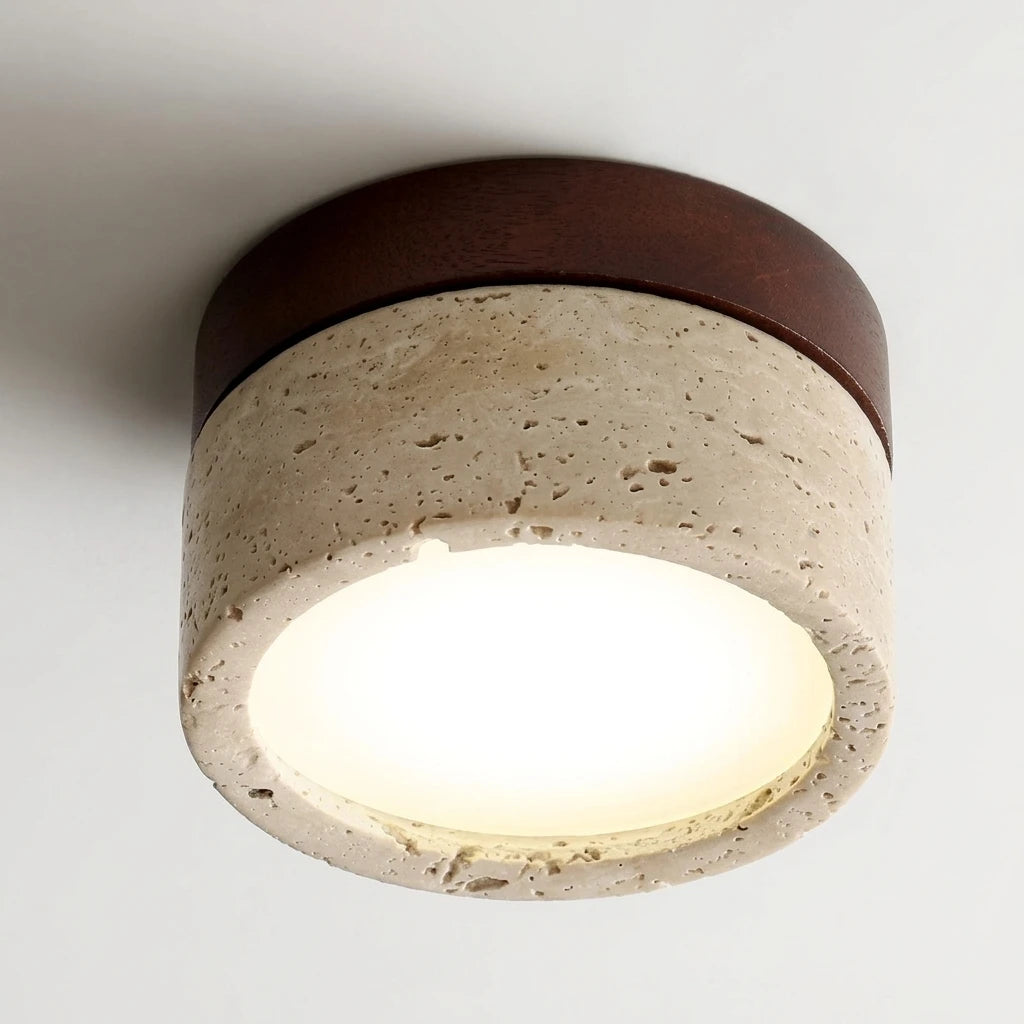 Plafonnier LED Wabi Sabi – vue close-up finition Noyer et pierre travertin