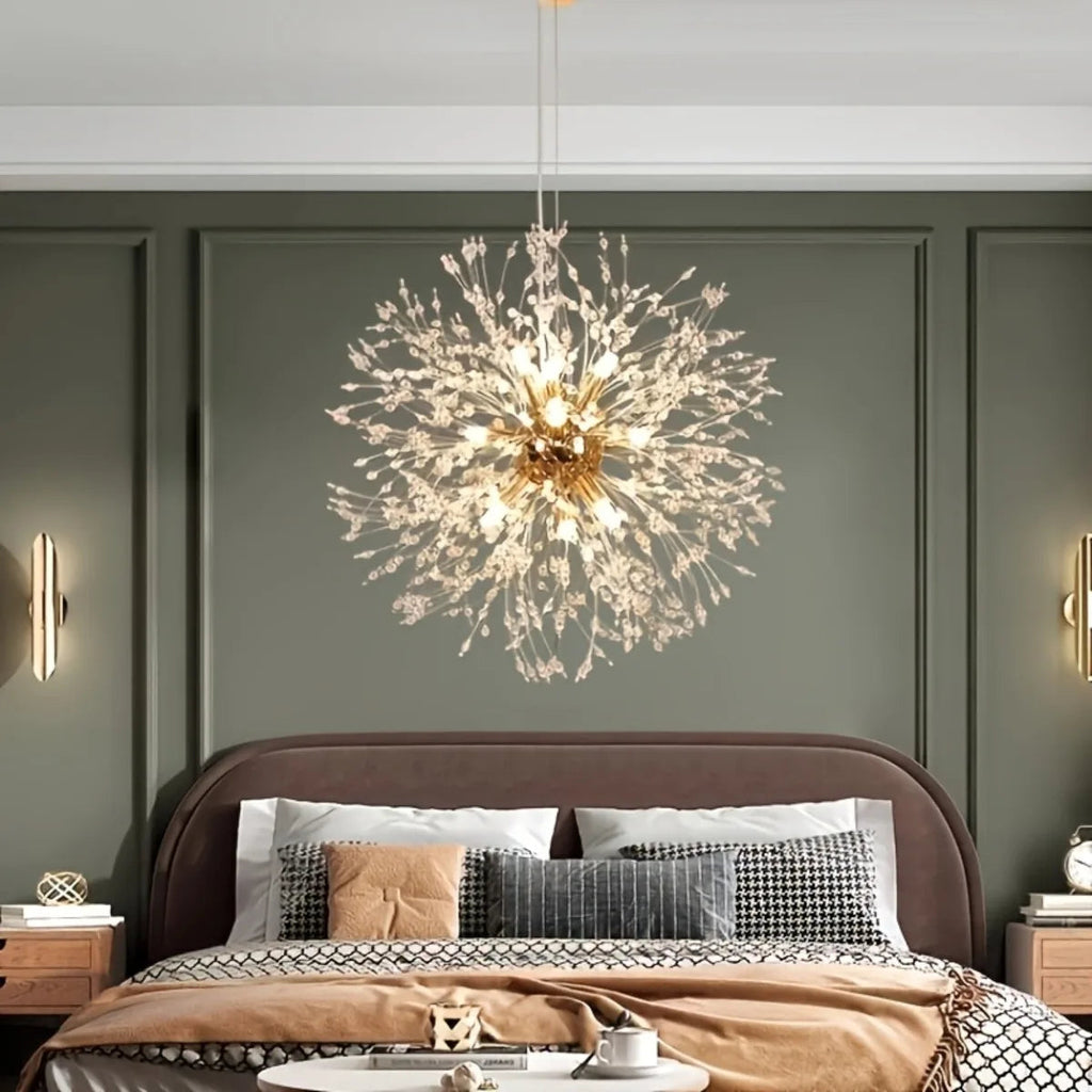 Lustre pissenlit cristal doré – ambiance chambre luxe