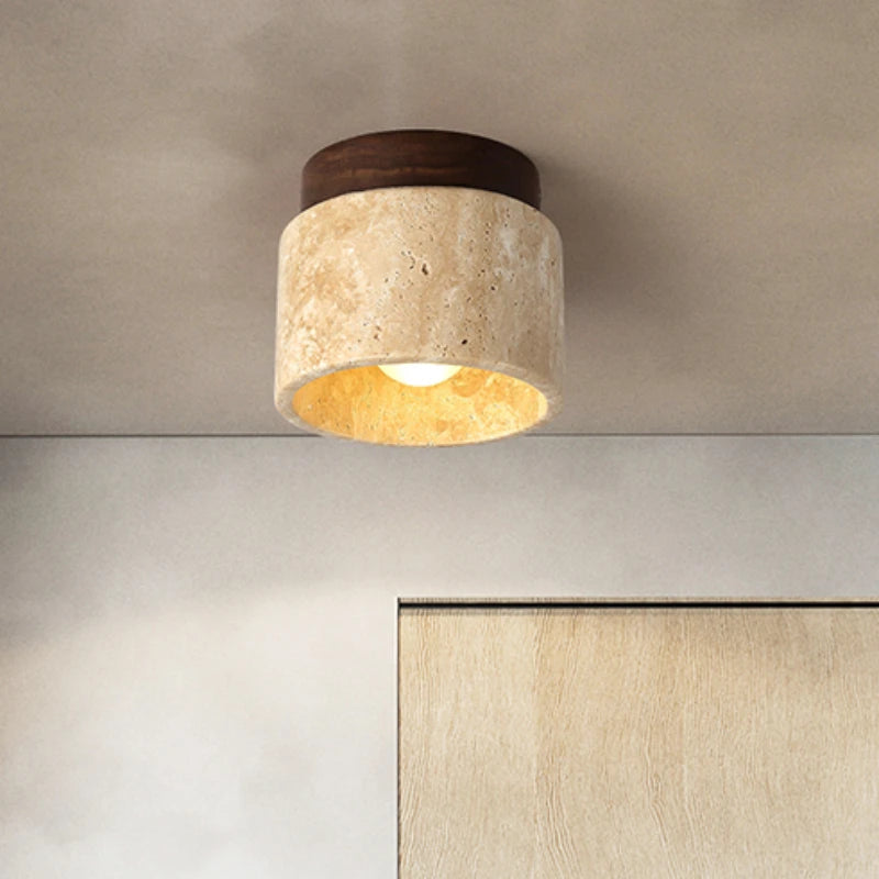 Plafonnier pierre naturelle et bois noyer – ambiance salon