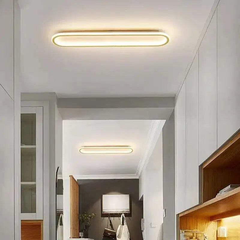 Plafonnier LED Linéaire Doré – cuisine et couloir