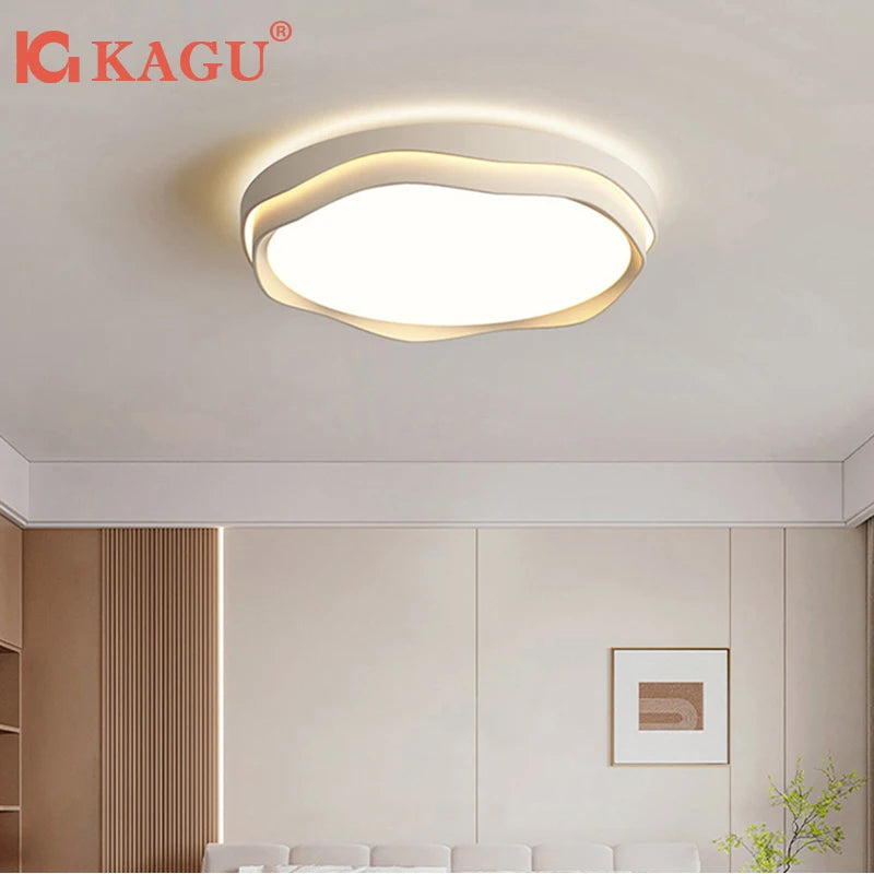 Plafonnier LED design carré ou rond – fond blanc Image