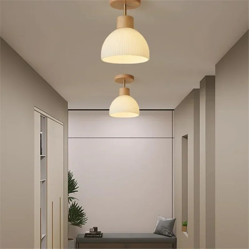 Plafonnier bois nordique japonais bois clair – ambiance couloir deux lampes Image