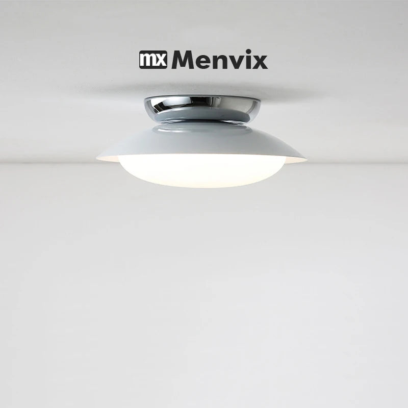 Plafonnier LED coloré chrome – ambiance salon moderne Image