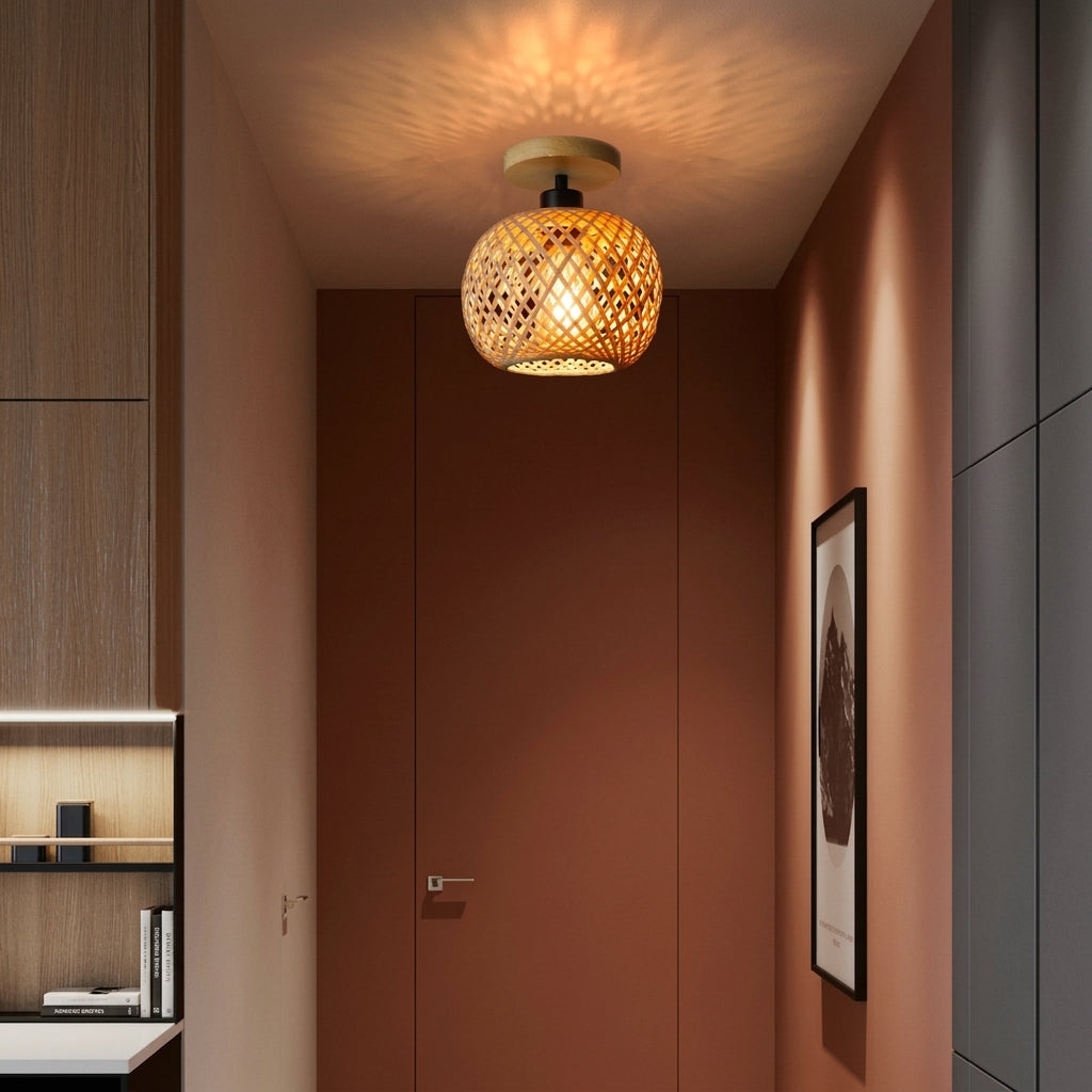Plafonnier Bambou Tressé – ambiance couloir terracotta Image