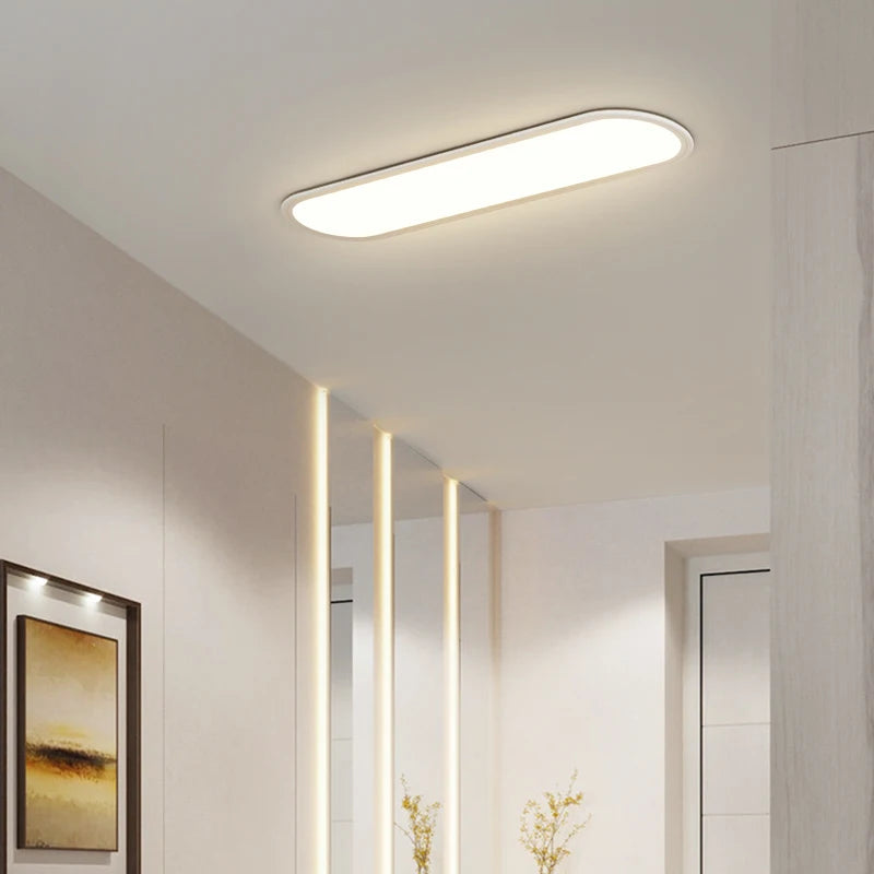 Plafonnier LED ultra-fin couloir – ambiance couloir déco