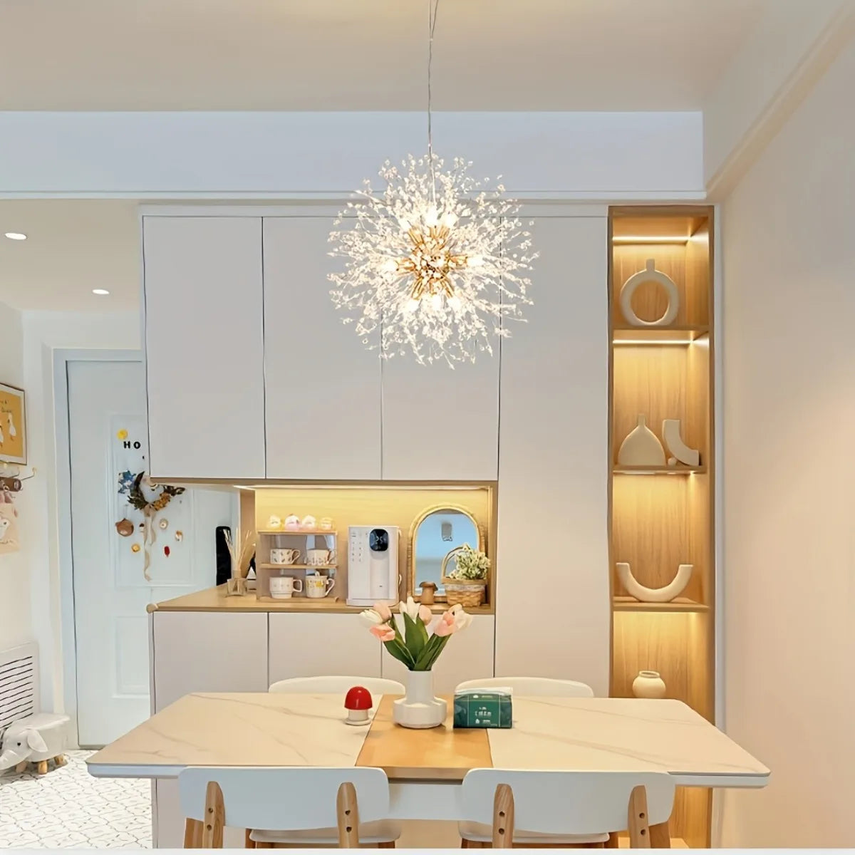 Lustre pissenlit cristal doré – ambiance cuisine salon