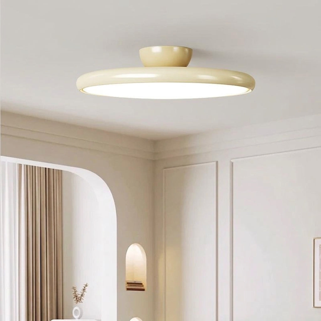 Plafonnier LED Menvix galette – ambiance couloir moderne