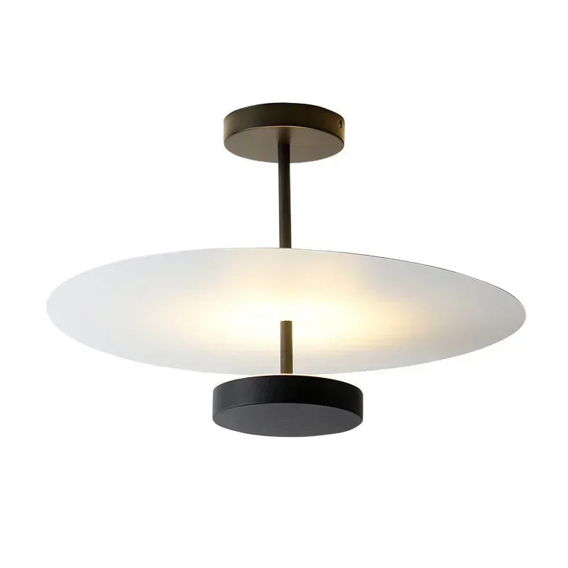 Plafonnier LED nordique luxe acrylique – vue sur fond blanc